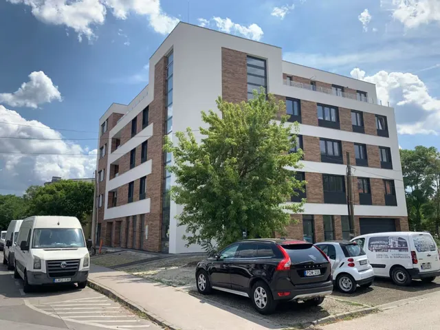 Eladó lakás Budapest XIV. kerület, Kiszugló 100 nm