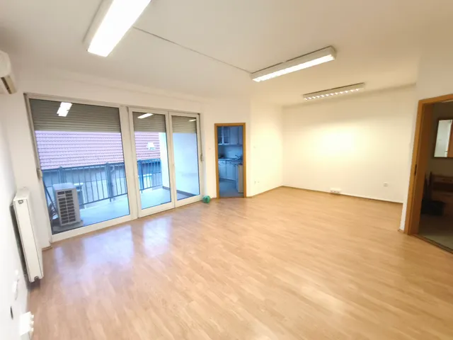 Kiadó lakás Budapest XIV. kerület, Istvánmező 104 nm