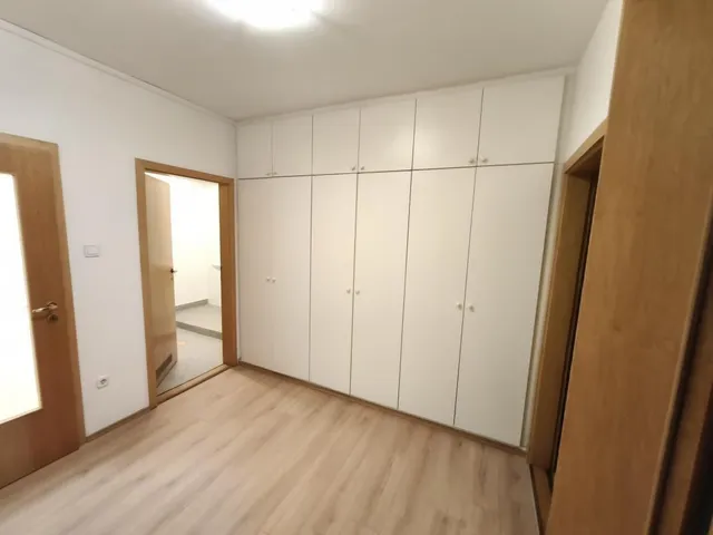 Kiadó lakás Budapest XIV. kerület 104 nm