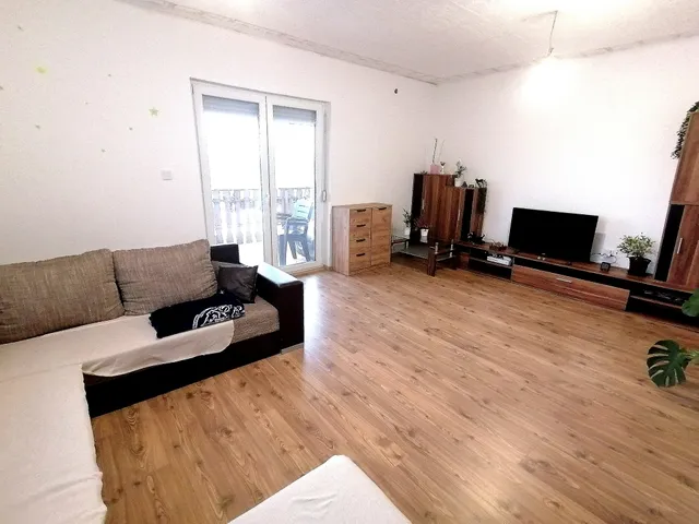 Eladó ház Kulcs 88 nm