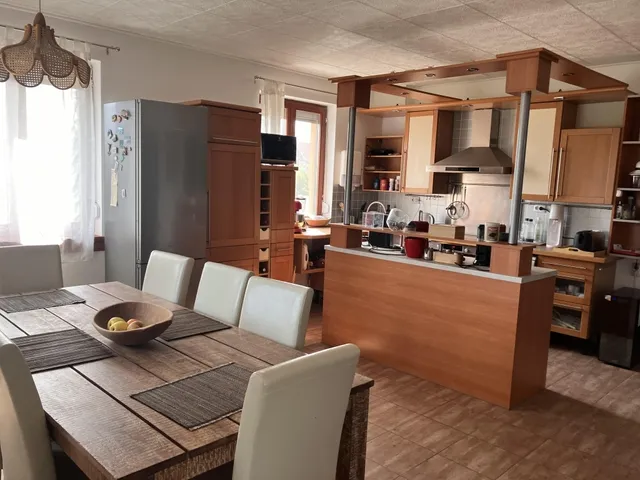 Eladó ház Kulcs 180 nm