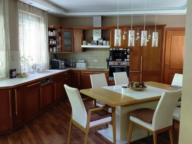 Eladó ház Székesfehérvár 178 nm