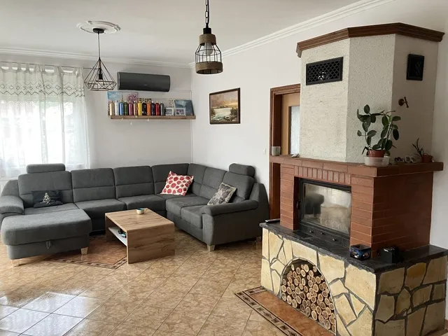 Eladó ház Pázmánd 95 nm