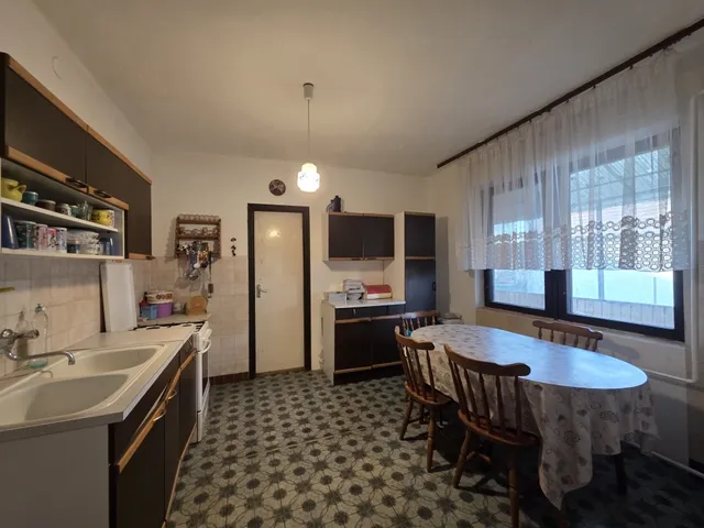 Eladó ház Pusztaszabolcs 100 nm
