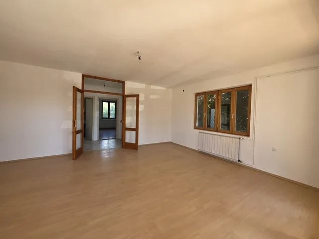 Eladó ház Velence 140 nm