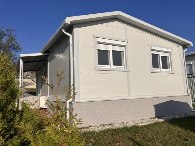 Eladó üdülő és hétvégi ház Iszkaszentgyörgy 53 nm