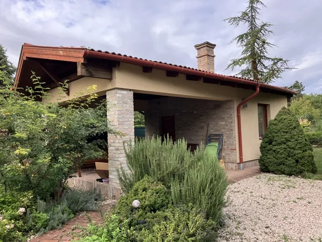 Eladó ház Székesfehérvár 150 nm