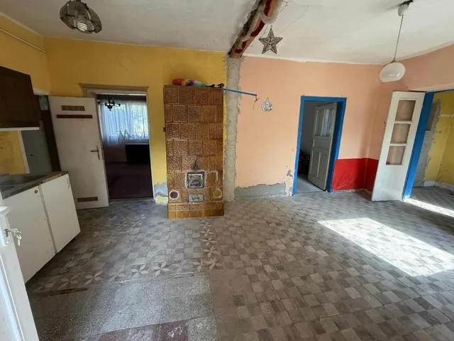 Eladó ház Pusztaszabolcs 64 nm