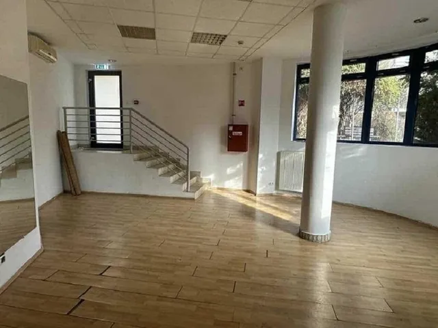Kiadó kereskedelmi és ipari ingatlan Székesfehérvár 63 nm