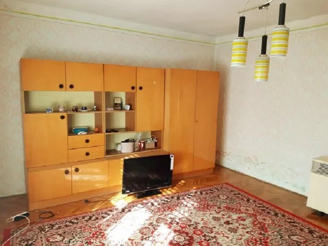 Eladó ház Székesfehérvár 75 nm