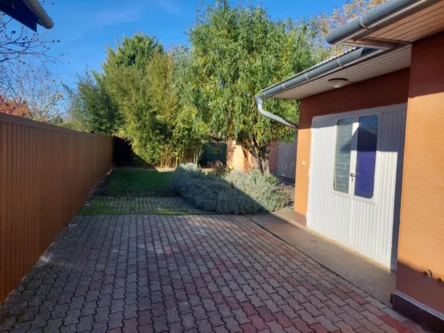 Eladó ház Velence 80 nm