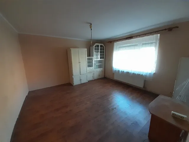 Eladó lakás Bodajk 40 nm