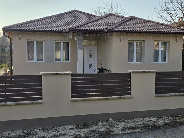 Eladó ház Ercsi 148 nm