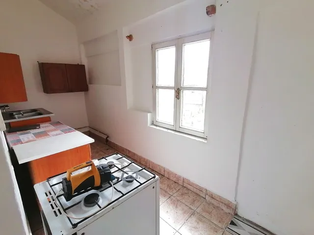 Eladó ház Pusztaszabolcs 36 nm