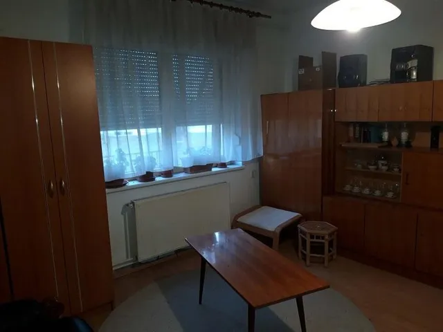 Eladó ház Székesfehérvár 75 nm