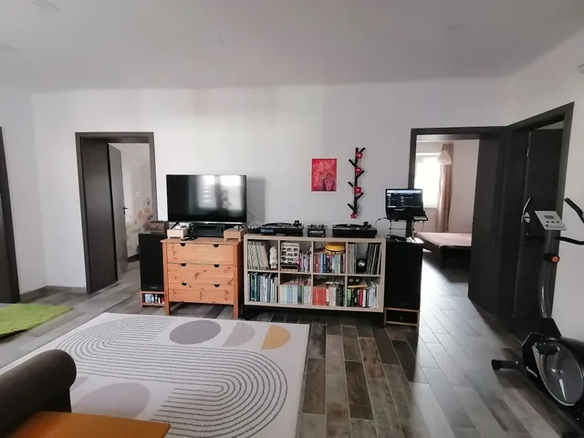 Eladó ház Pusztaszabolcs 117 nm