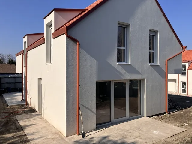 Eladó ház Velence 106 nm
