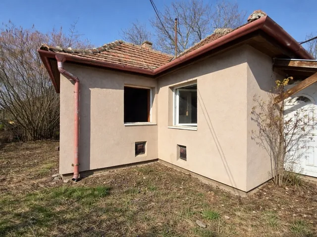 Eladó ház Velence 40 nm