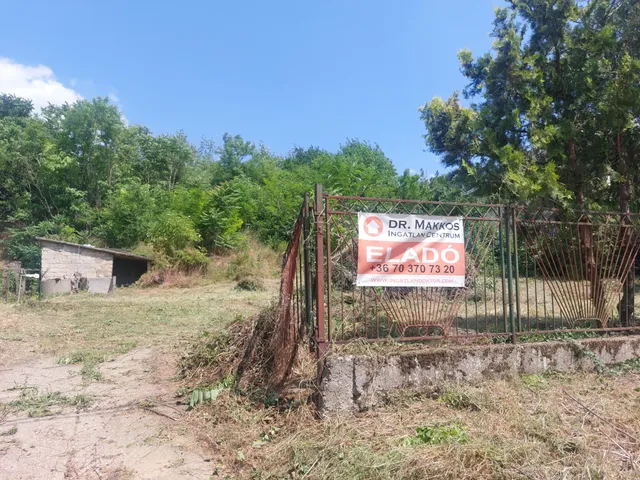 Eladó telek Kulcs 899 nm