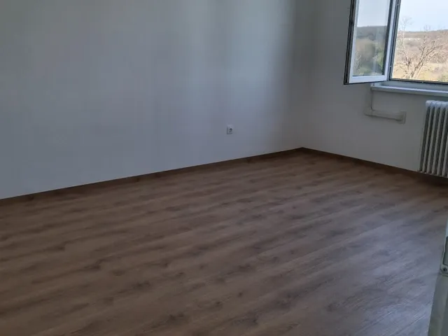 Eladó lakás Lovasberény 54 nm