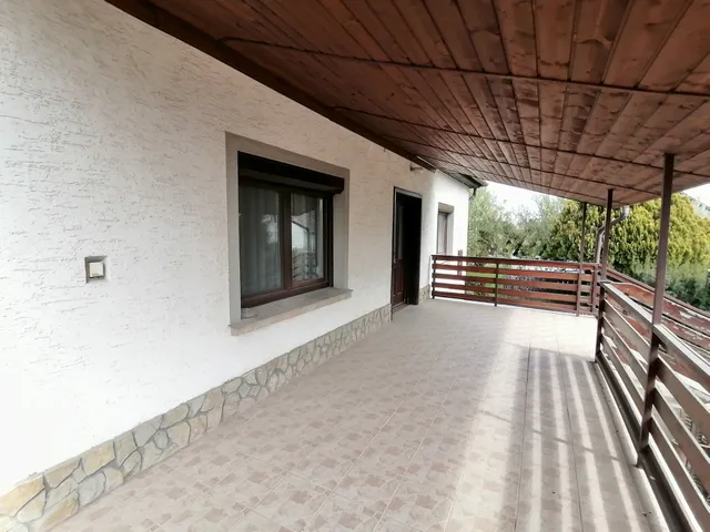 Eladó ház Pusztaszabolcs 90 nm