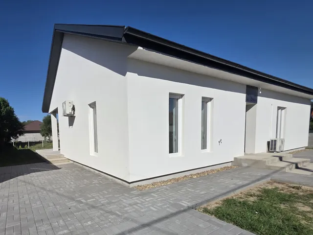 Eladó ház Baracska 100 nm