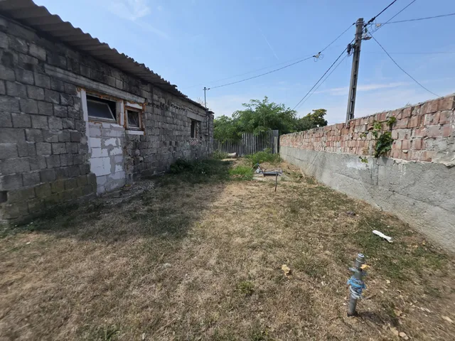 Eladó telek Ercsi 809 nm
