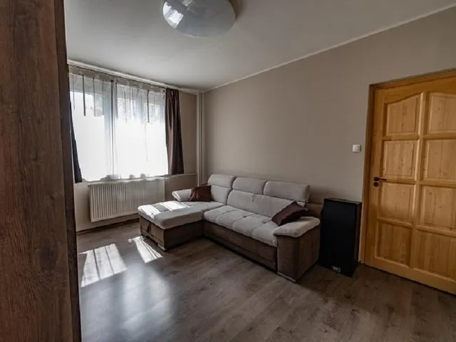 Eladó lakás Székesfehérvár, Tóváros 49 nm