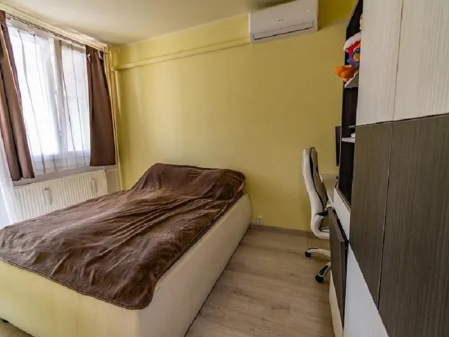 Eladó lakás Székesfehérvár, Tóváros 49 nm