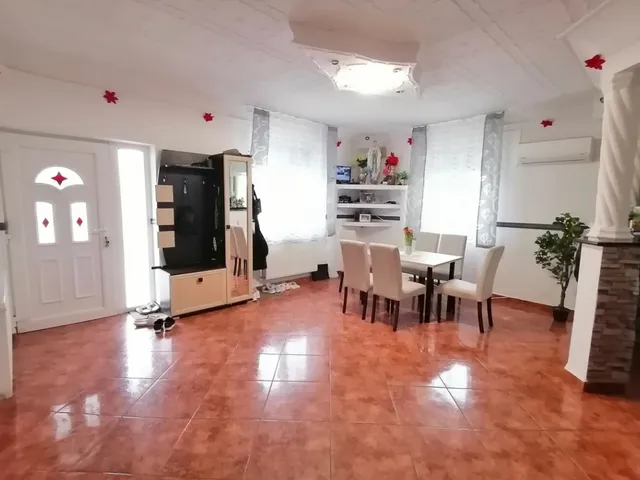 Eladó ház Pusztaszabolcs 70 nm