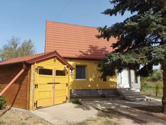 Eladó ház Sukoró 60 nm