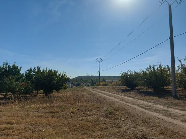 Eladó telek Pázmánd 1178 nm