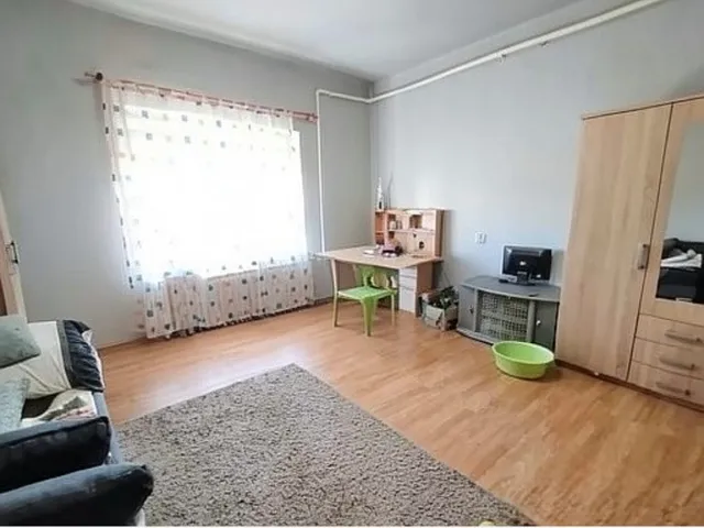 Eladó ház Pusztaszabolcs 78 nm