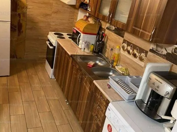 Eladó kereskedelmi és ipari ingatlan Budapest VII. kerület 170 nm