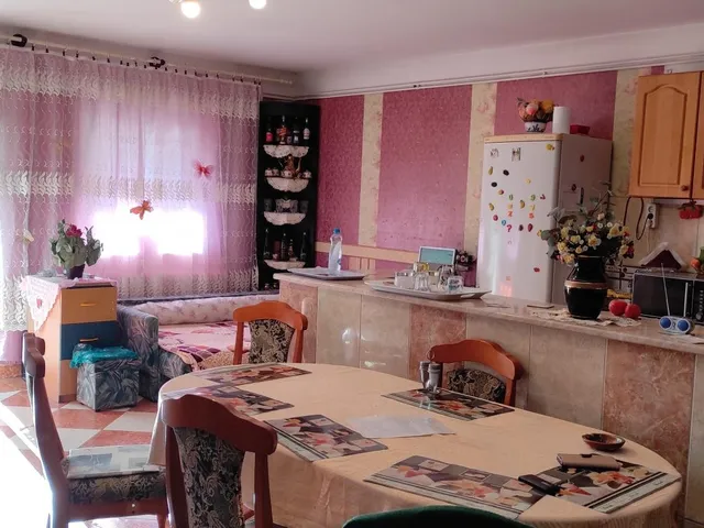 Eladó ház Szigetszentmiklós 260 nm