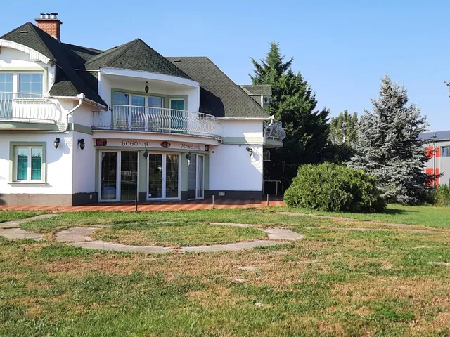 Eladó ház Szigetszentmiklós 210 nm