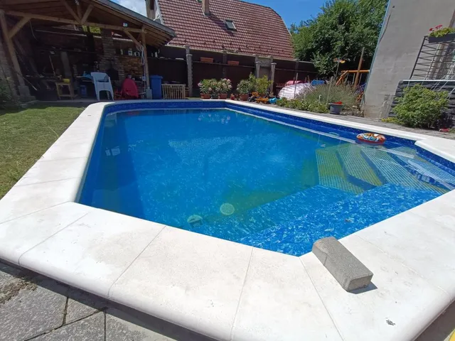 Eladó ház Budapest XX. kerület 300 nm