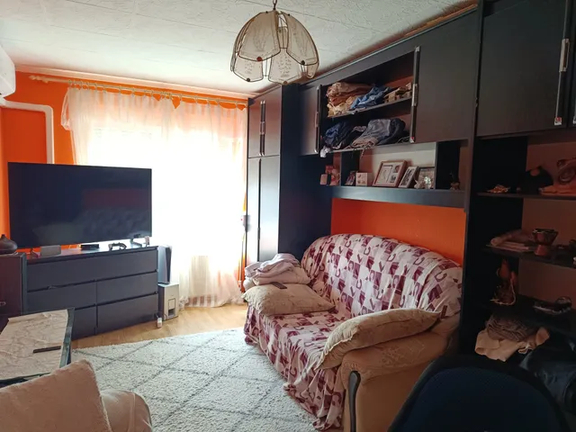 Eladó lakás Tököl, Pesti úti lakótelep 52 nm