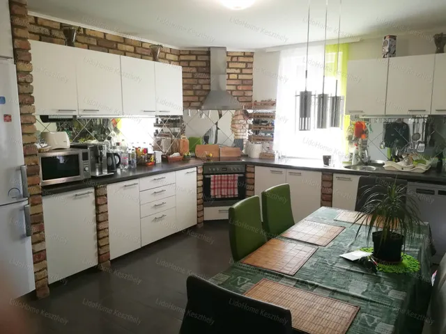 Eladó ház Cserszegtomaj 108 nm