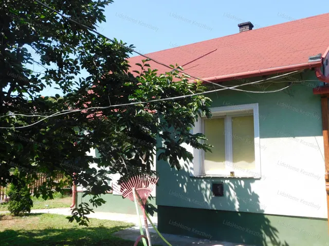 Eladó ház Vonyarcvashegy 103 nm