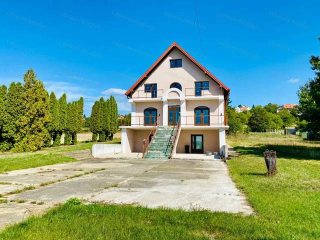 Eladó ház Keszthely 541 nm