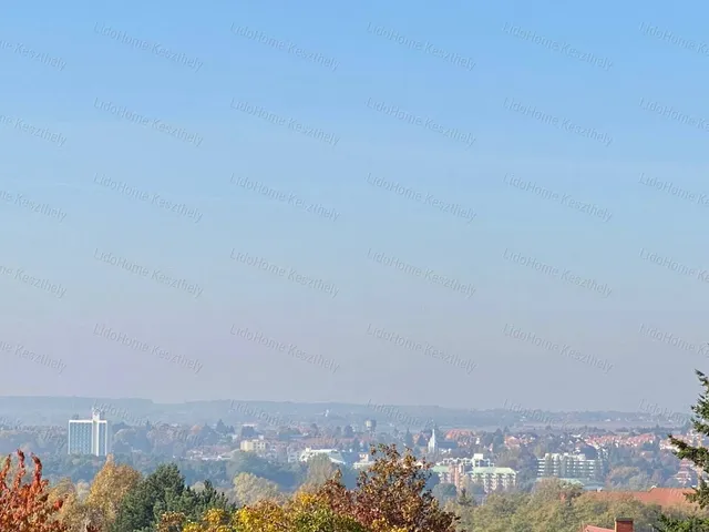 Eladó telek Keszthely 1381 nm