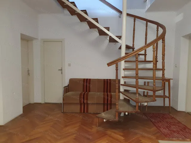 Eladó ház Balatonszentgyörgy 188 nm