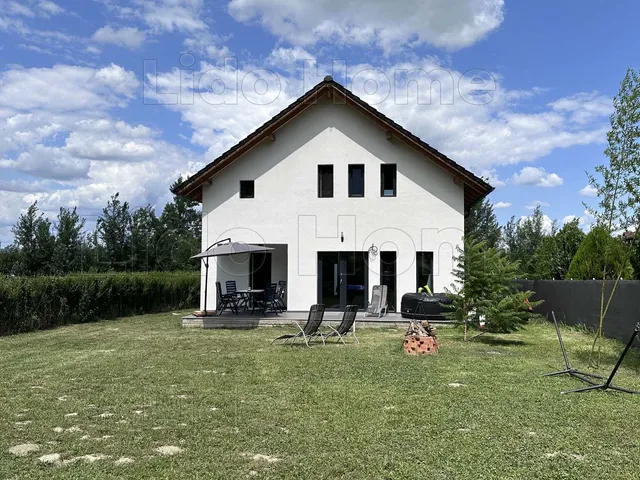 Eladó ház Balatonkeresztúr 80 nm