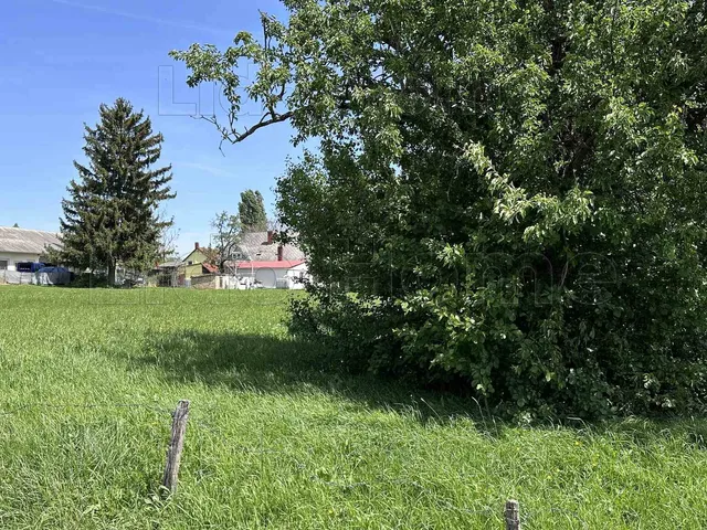 Eladó telek Cserszegtomaj 2001 nm