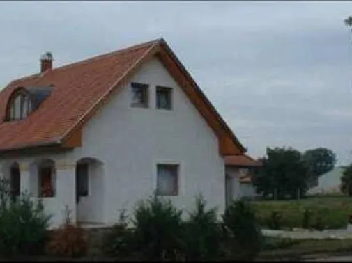 Eladó ház Kehidakustány 86 nm
