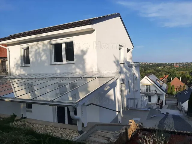 Eladó ház Hévíz 198 nm