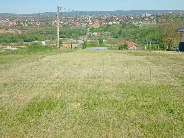 Eladó telek Felsőpáhok 760 nm