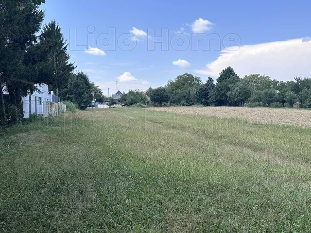 Eladó telek Sármellék 2132 nm