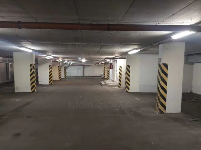 Kiadó garázs Hévíz 13 nm